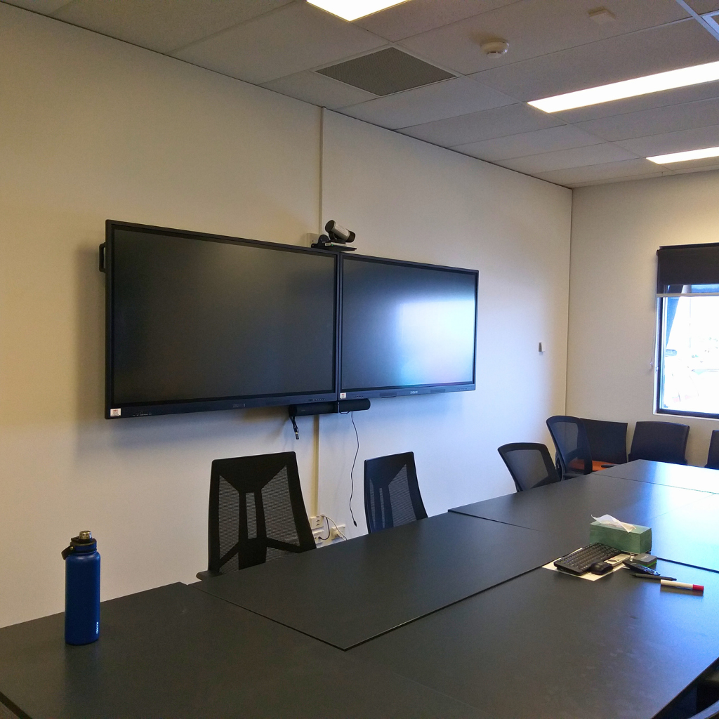 Evolve Cairns Interactive Meeting Rooms with Dual Panels