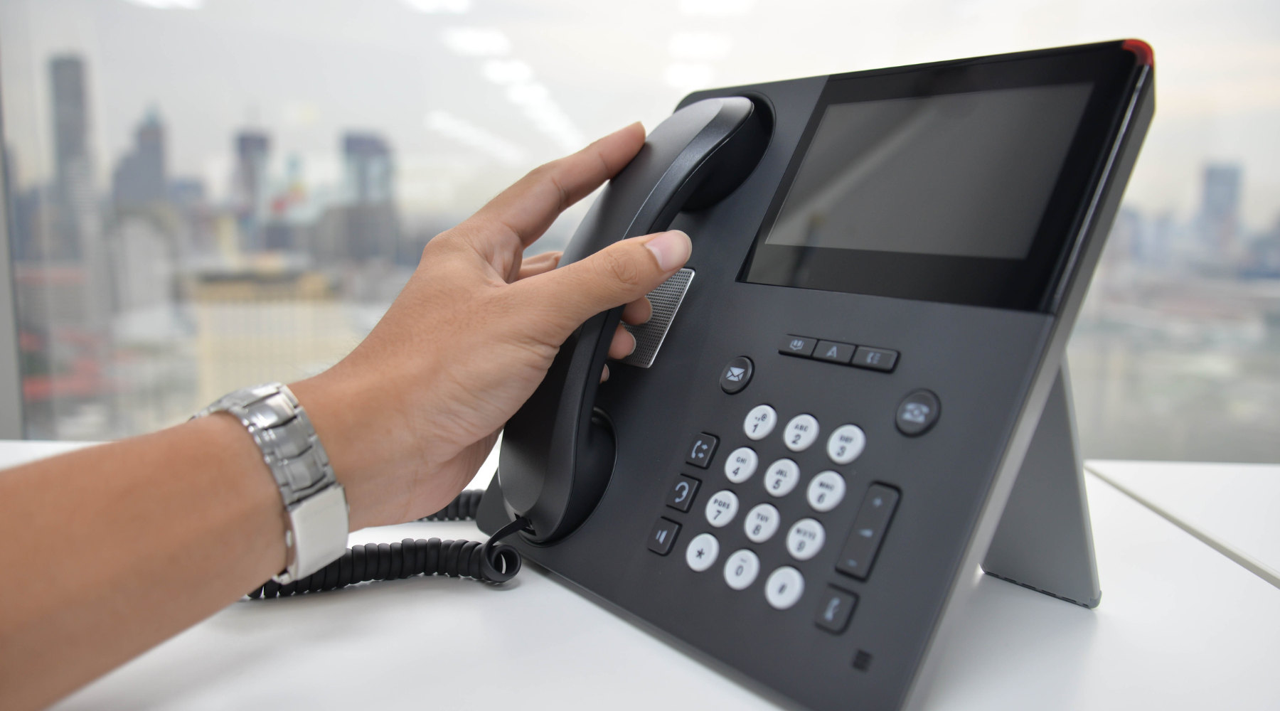 VoIP vs Traditional Phone Systems in Far North Queensland: What Cairns Businesses Should Know